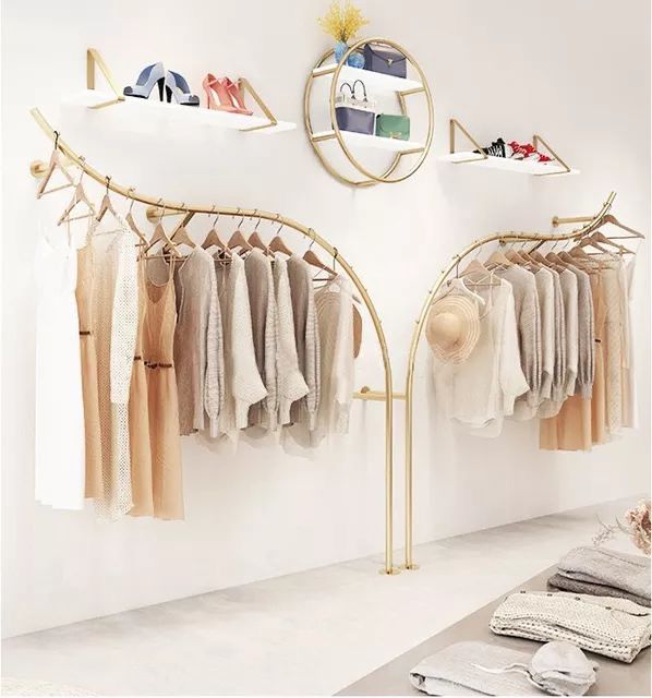 Luxury Wall Mounted Clothing Rack with Shelves